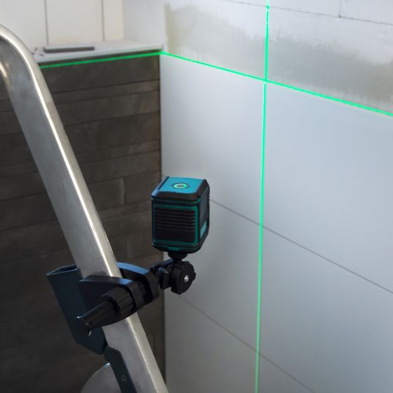 LÁSER DE LÍNEA CRUZADA | VERDE - AUTONIVELANTE - 18 METROS DE ALCANCE - VONROC – KnockOutlet