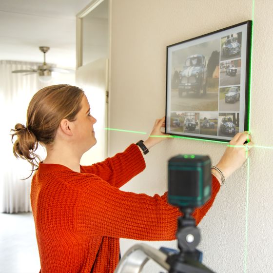 LÁSER DE LÍNEA CRUZADA | VERDE - AUTONIVELANTE - 18 METROS DE ALCANCE - VONROC – KnockOutlet